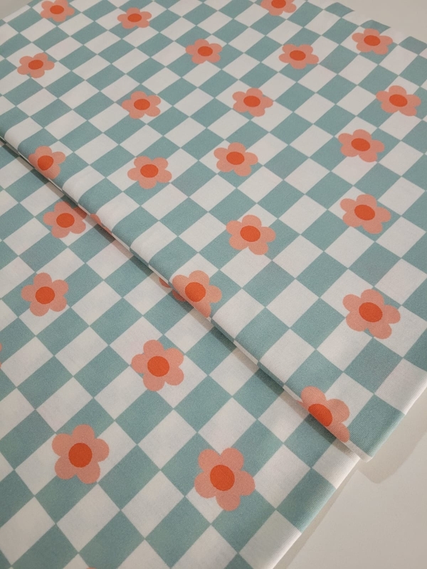 Tecido Malha De Algodão Estampado Flores Fudn Branco e Verde 1 Metro - Image 3