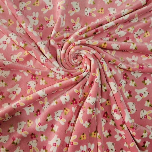 Tecido Plush Estampado Coelhinha Fundo Rosa - Image 5