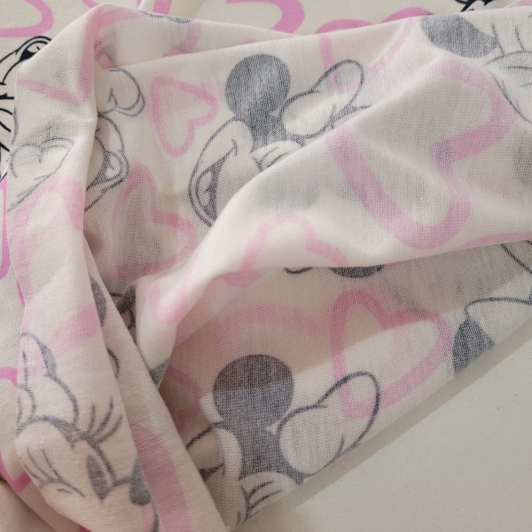 Tecido Malha Pv Estampada Minnie e Coração 1 Metro - Image 5